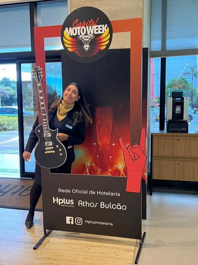 Totem personalizado para o Capital Moto Week